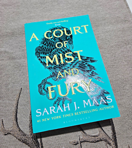Court mist and fury - of,