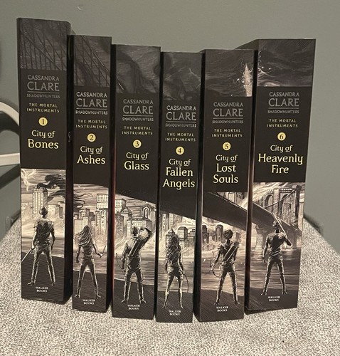 Cassandra clare paperback book - clare,