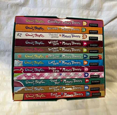 Malory towers book - malory,