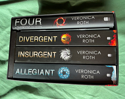 Veronica roth divergent series - roth,
