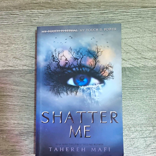 Shatter tahereh mafi - me, by