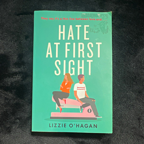 Hate first sight - at,