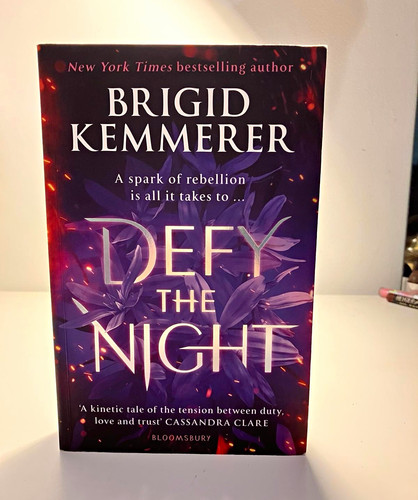 Brigid kemmerer defy the night - defy,