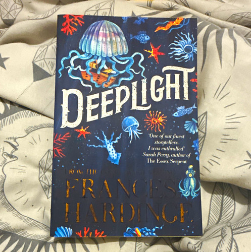 Frances hardinge deeplight - hardinge, pb